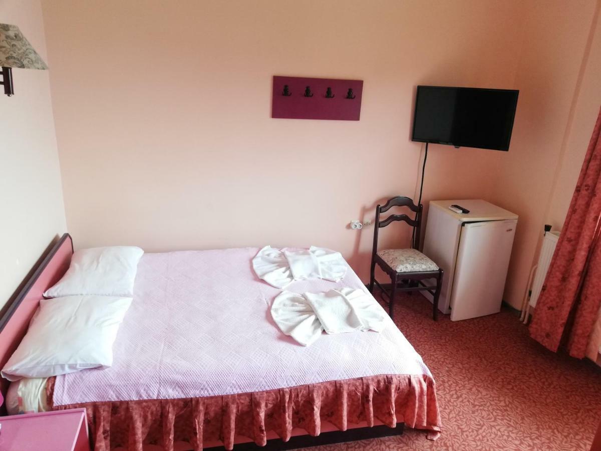 Teras Motel فوكا المظهر الخارجي الصورة